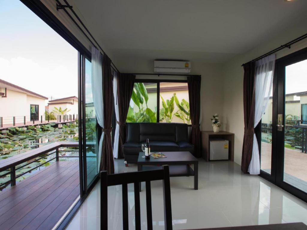 Bua Tara Resort Nong Prue Zewnętrze zdjęcie