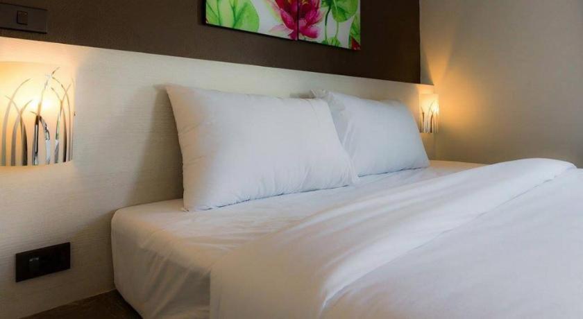 Bua Tara Resort Nong Prue Zewnętrze zdjęcie