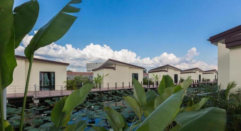 Bua Tara Resort Nong Prue Zewnętrze zdjęcie