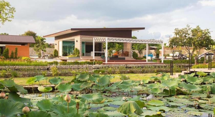 Bua Tara Resort Nong Prue Zewnętrze zdjęcie
