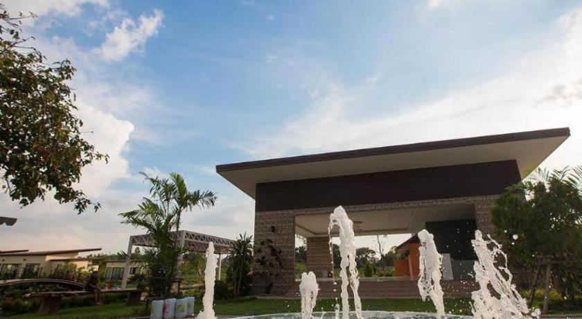 Bua Tara Resort Nong Prue Zewnętrze zdjęcie